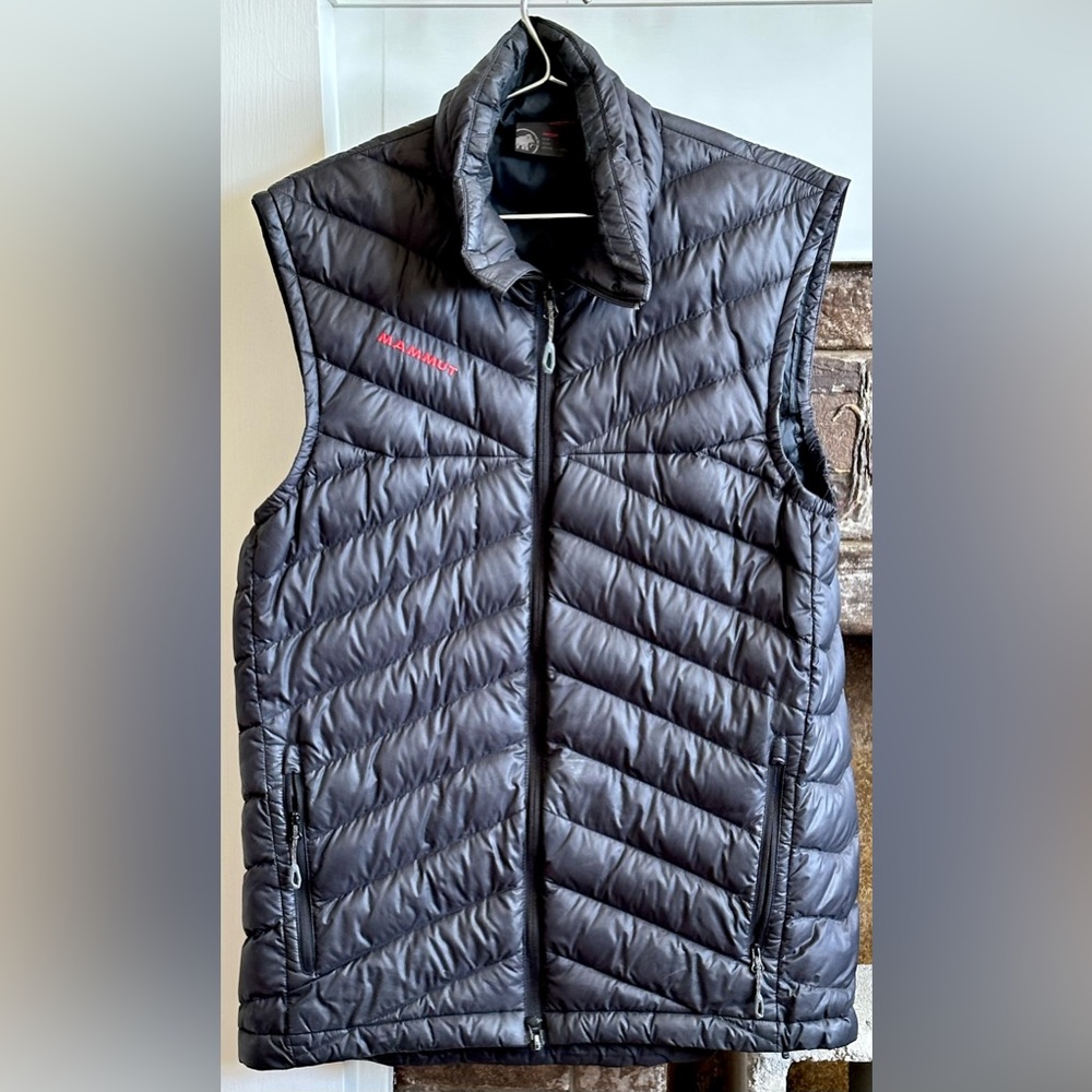 Mammut down puffer vest